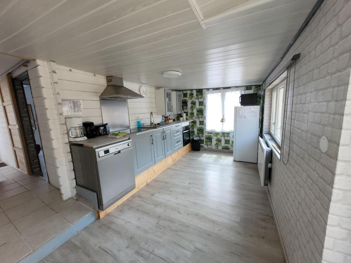 Beau Chalet 6 Personnes Avec Jacuzzi Tilly-sur-Seulles Buitenkant foto