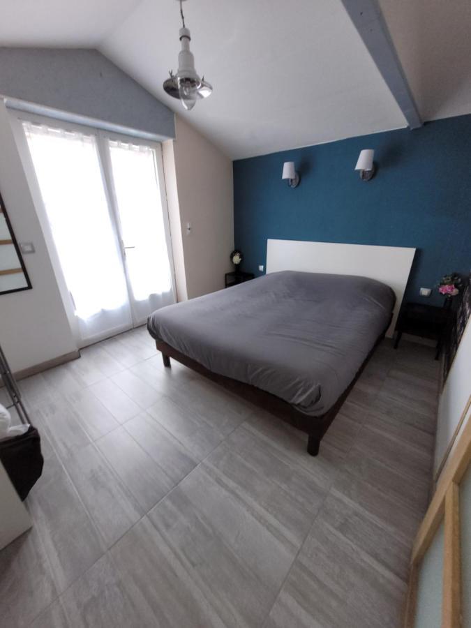 Beau Chalet 6 Personnes Avec Jacuzzi Tilly-sur-Seulles Buitenkant foto